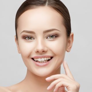 Rende il viso più luminoso